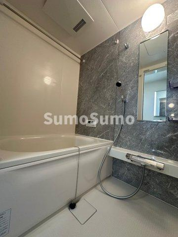 トリシア博多麦野　壱番館の浴室