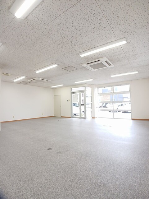 和歌山市黒田事務所の内装