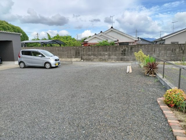 都城市五十町の中古一戸建の庭