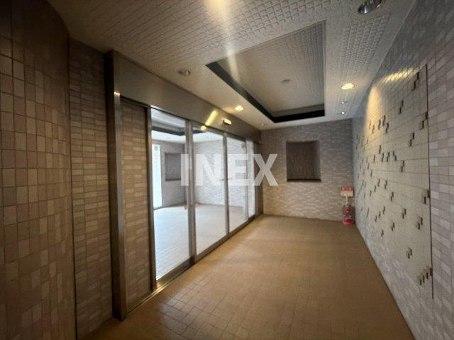 横浜市港北区新吉田東８丁目の賃貸マンションのロビー