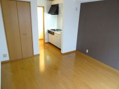 フォレスト・パルの居間・リビング