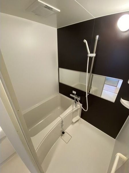 ブリランテ鶴見の浴室