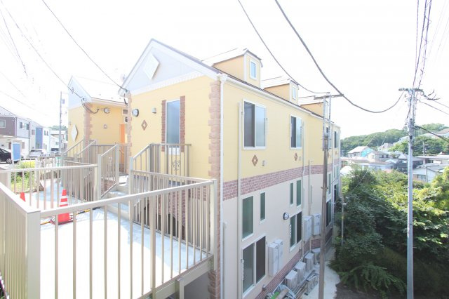 ユナイト新子安パサージュ