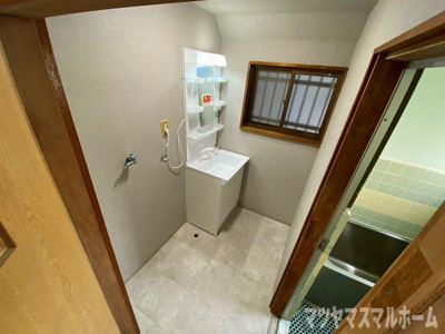 【洗面所】 | 中石切町5丁目戸建賃貸
