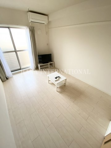 クレイノ山栄ハイツの寝室