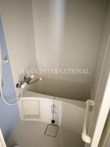 クレイノ山栄ハイツの浴室