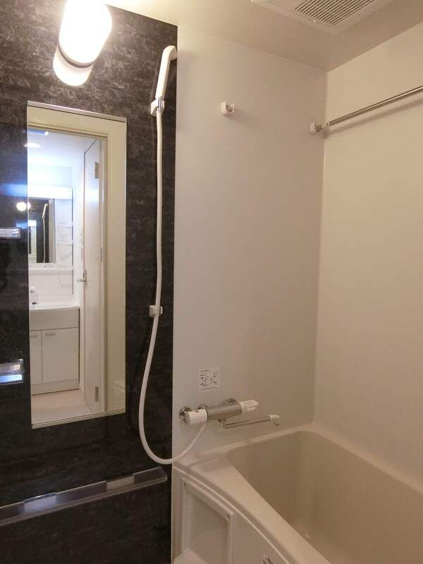 リブリ・リア　コートの浴室