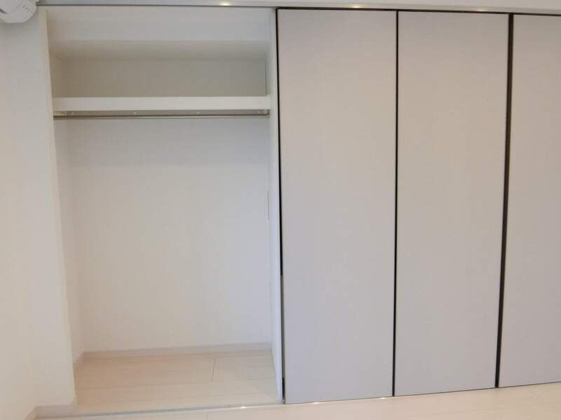 リブリ・リア　コートの収納