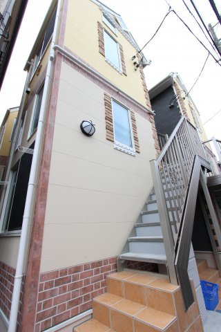 ユナイト 白楽ミーシアの外観|同タイプ参考写真です。