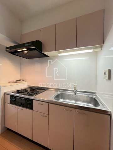 TOMODOAL北梅田のキッチン|同マンション別部屋：参考写真