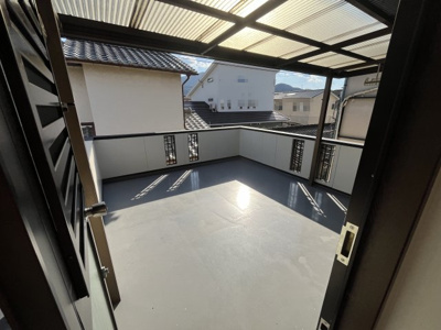 【バルコニー】 | 香芝市逢坂8丁目