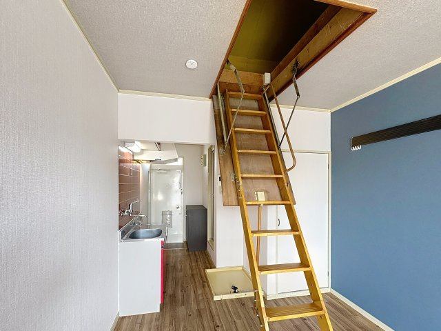 チェリーヒルAの玄関