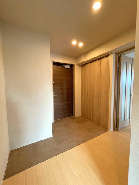 文の杜テラスの玄関|※写真は同タイプの別室になります