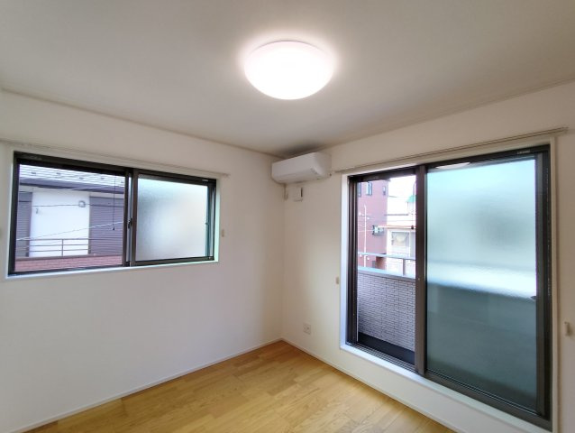 AXIS A(アクシズエー)の洋室