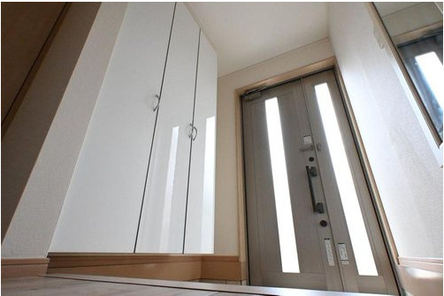 柏市大青田　中古戸建　平成17年築　の玄関