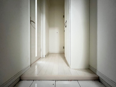 【玄関】 | ブリステラス学芸大学前