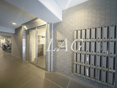 【エントランス】 | Verona府中Lusso | エントランスです。