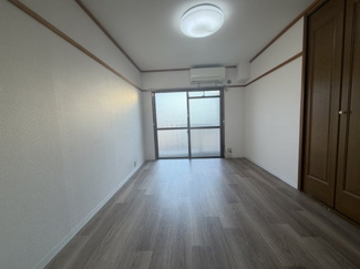 【居間・リビング】 | メゾン岡