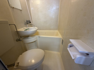 【トイレ】 | メゾン岡