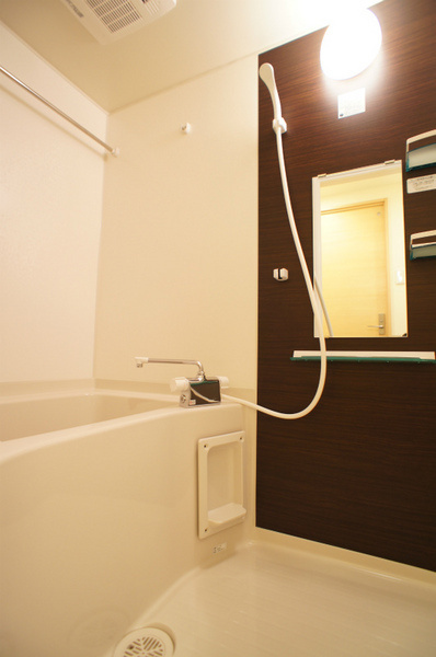 リブリ・Milk-Tの浴室