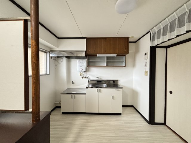 晃伸ハイツのキッチン