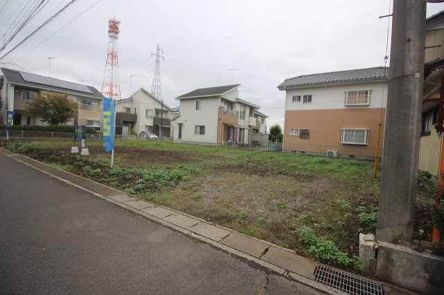 《分譲地》小山市城北1丁目　全2区画の外観|分譲地西側より（2025年10月撮影）