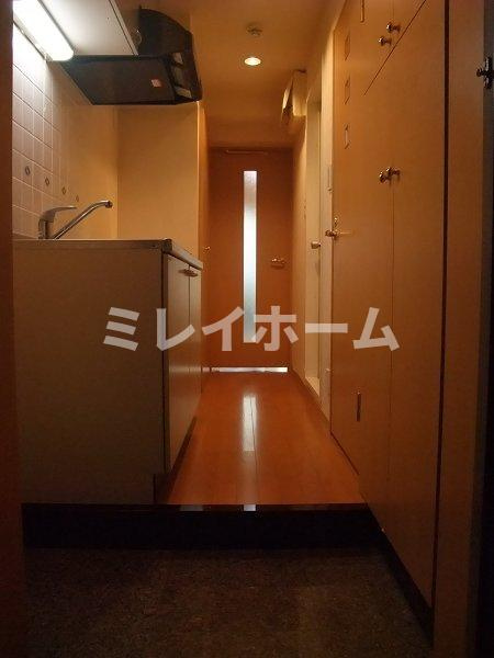 ルーブル戸越公園弐番館の玄関