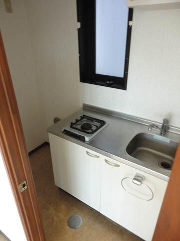 全広社ビルのキッチン