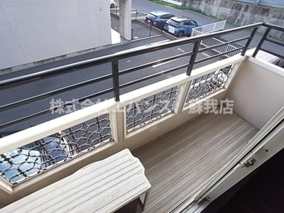 【バルコニー】 | グリーンハイツ | バルコニーからの眺めを楽しみながら食事をしませんか