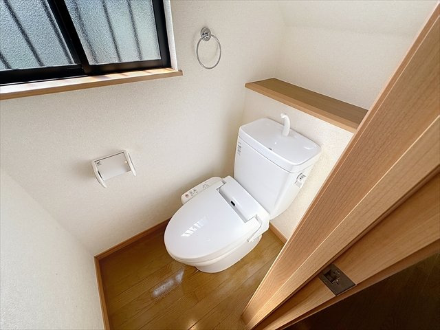 デュプレックス青山Ⅲのトイレ