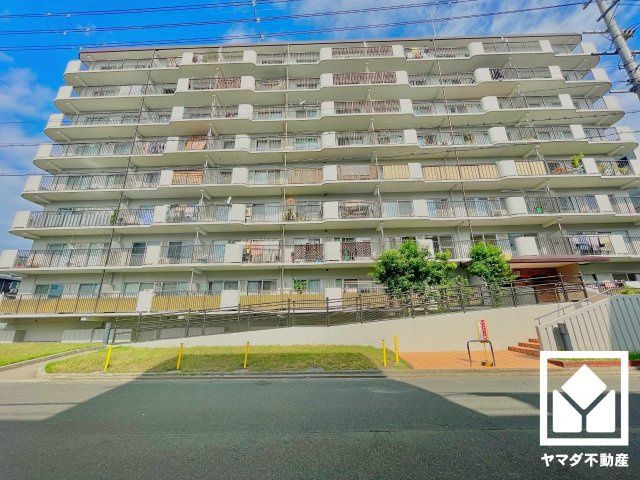 マイプラザ塔南の外観