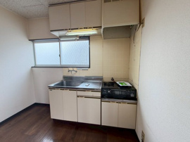 キッチンでお料理をお楽しみください