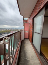 お洗濯にも便利なバルコニー付き