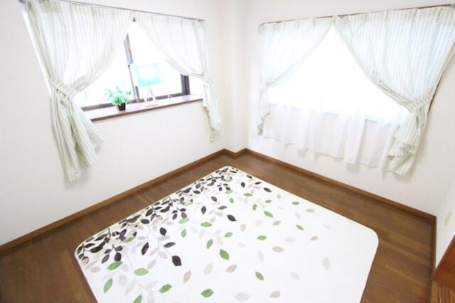 笹岡ビルの居間・リビング|※２０２号室募集時の写真です。