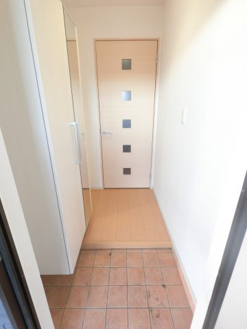 【玄関】