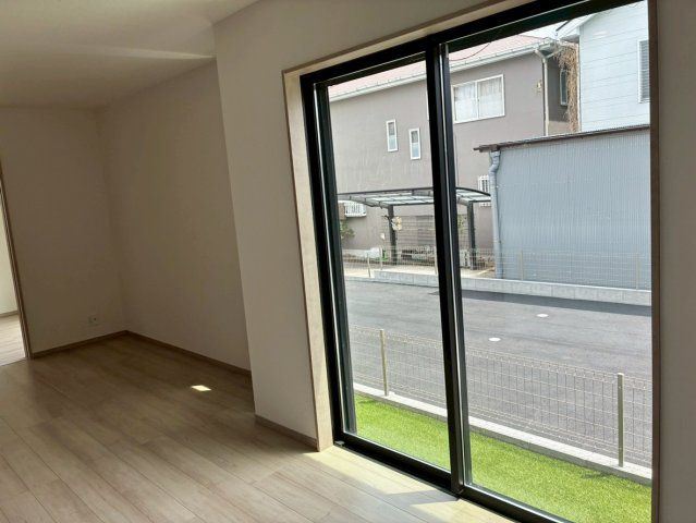 【居間・リビング】 | 清水町伏見409番 新築建売分譲住宅 建物＋土地 TW05911 | 清水町伏見D号棟　リビング ※令和8年5月19日撮影写真