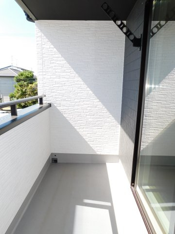 北名古屋市六ツ師女夫越の新築一戸建のバルコニー|◇バルコニー◇　　南面で陽当り良好♪