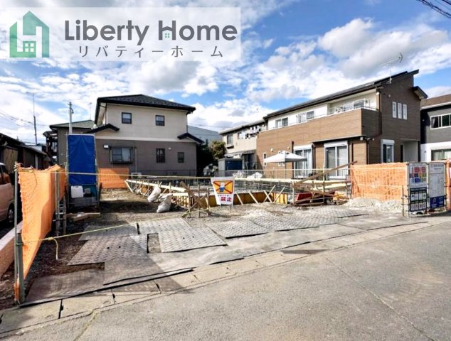 水戸市堀町3期　新築戸建の前面道路含む現地写真