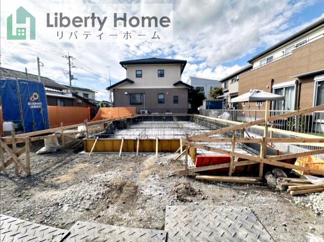 水戸市堀町3期　新築戸建の前面道路含む現地写真