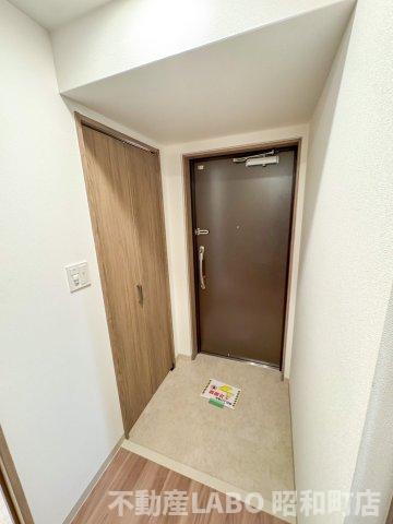 LEGALAND+ABENO SANMEICHOの玄関