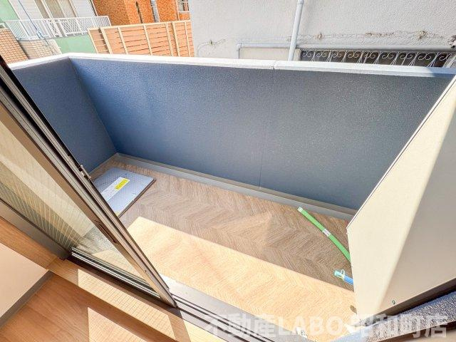 LEGALAND+ABENO SANMEICHOのバルコニー