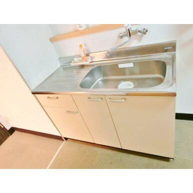 アライアンス関内ビルのキッチン