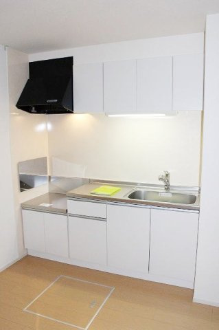 ハピネス２のキッチン|コンパクトなキッチンで掃除もラクラク