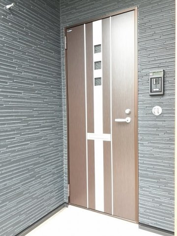 フェニーチェ　ミナ　Ⅳの玄関|ゆったりとした玄関です