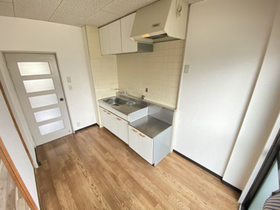 【居間・リビング】 | 成和ハイツ