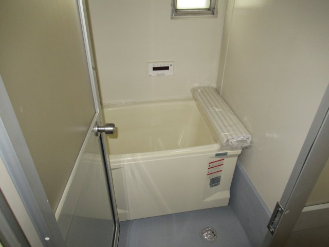 兵庫県公社　東垂水南（４）４Ｂ号棟の浴室|コンパクトで使いやすいお風呂です