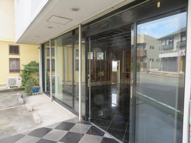 高野店舗の外観