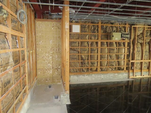 高野店舗の内装