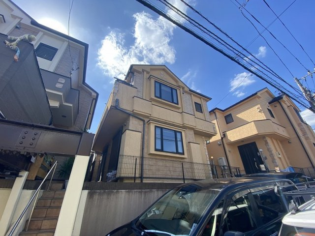 横浜市鶴見区獅子ケ谷1丁目　中古戸建【仲介手数料無料】