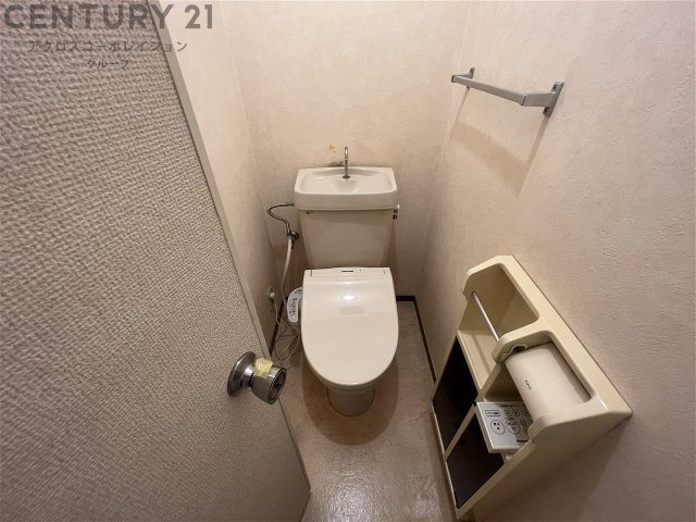 バストイレ別のトイレです
